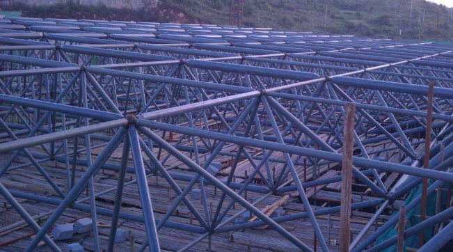 三河概述网架加工中对钢材的质量的过细恳求